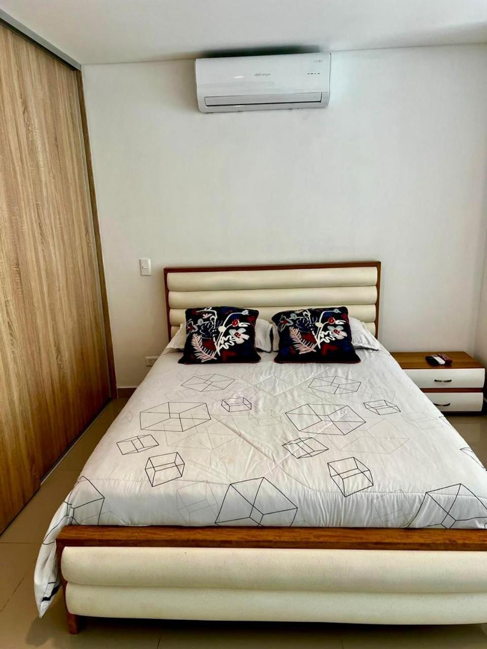 Apartamentos Cartagena Marbella Suite Eksteriør billede